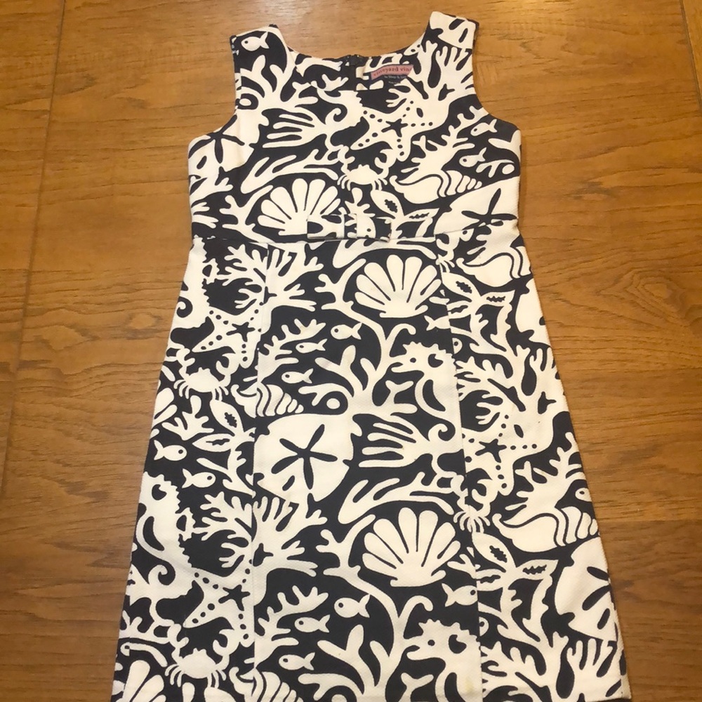 Vineyard Vines Size 14 Girls Sea Themed